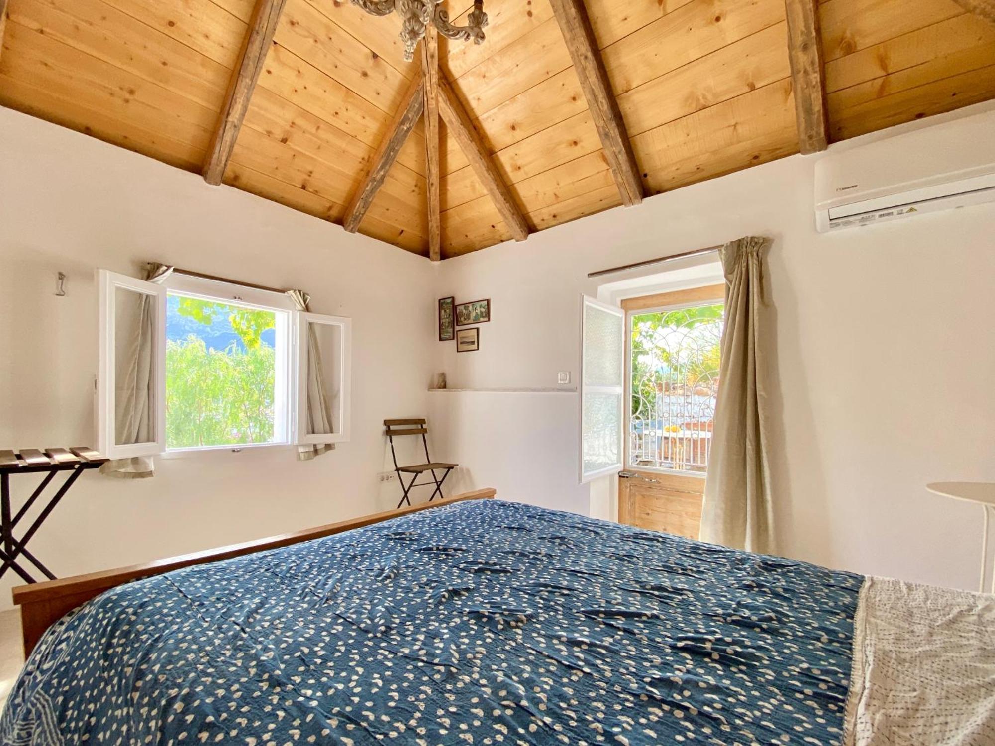 Stylish Vathy Studio With Sea View Esterno foto