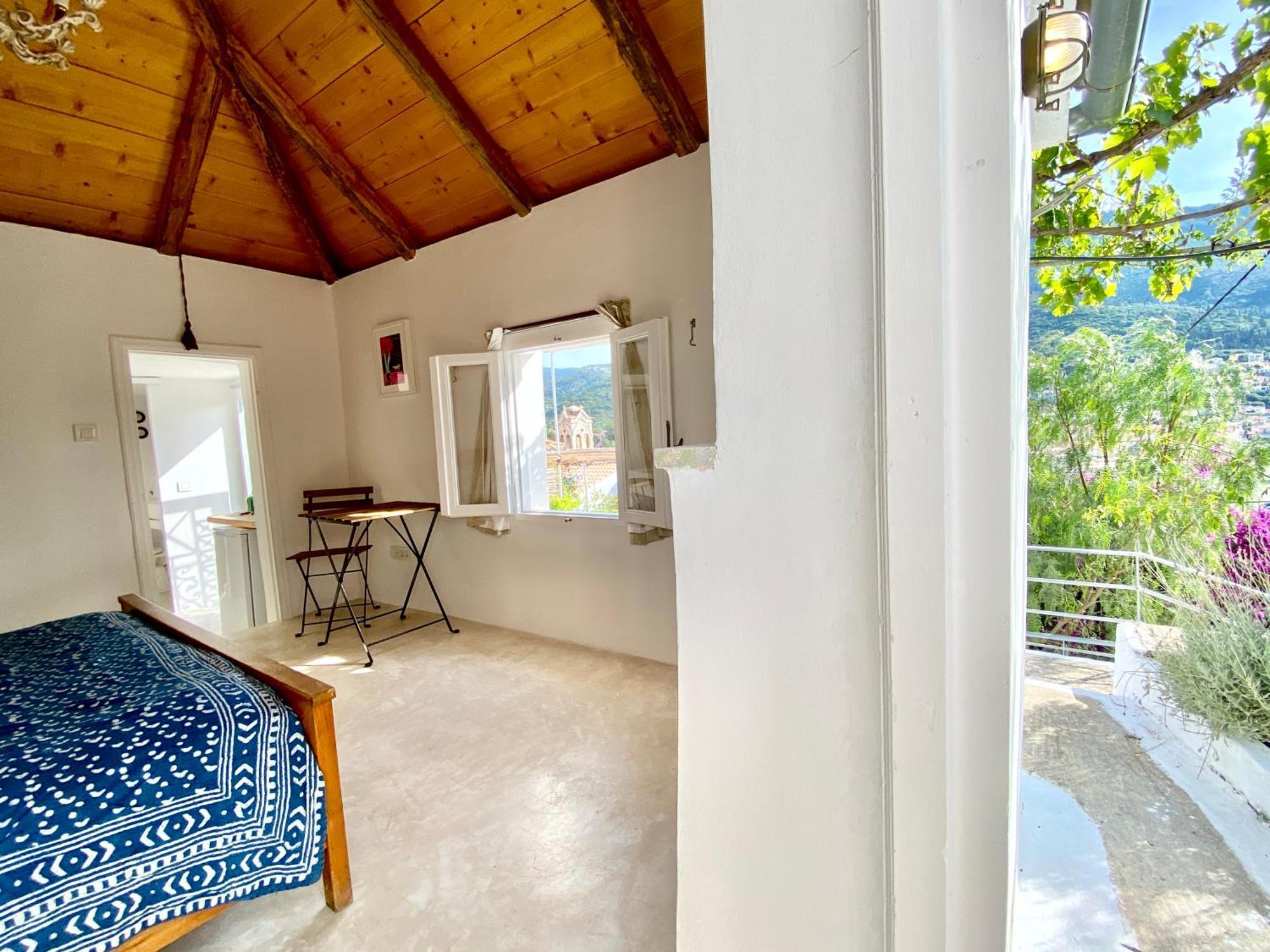 Stylish Vathy Studio With Sea View Esterno foto